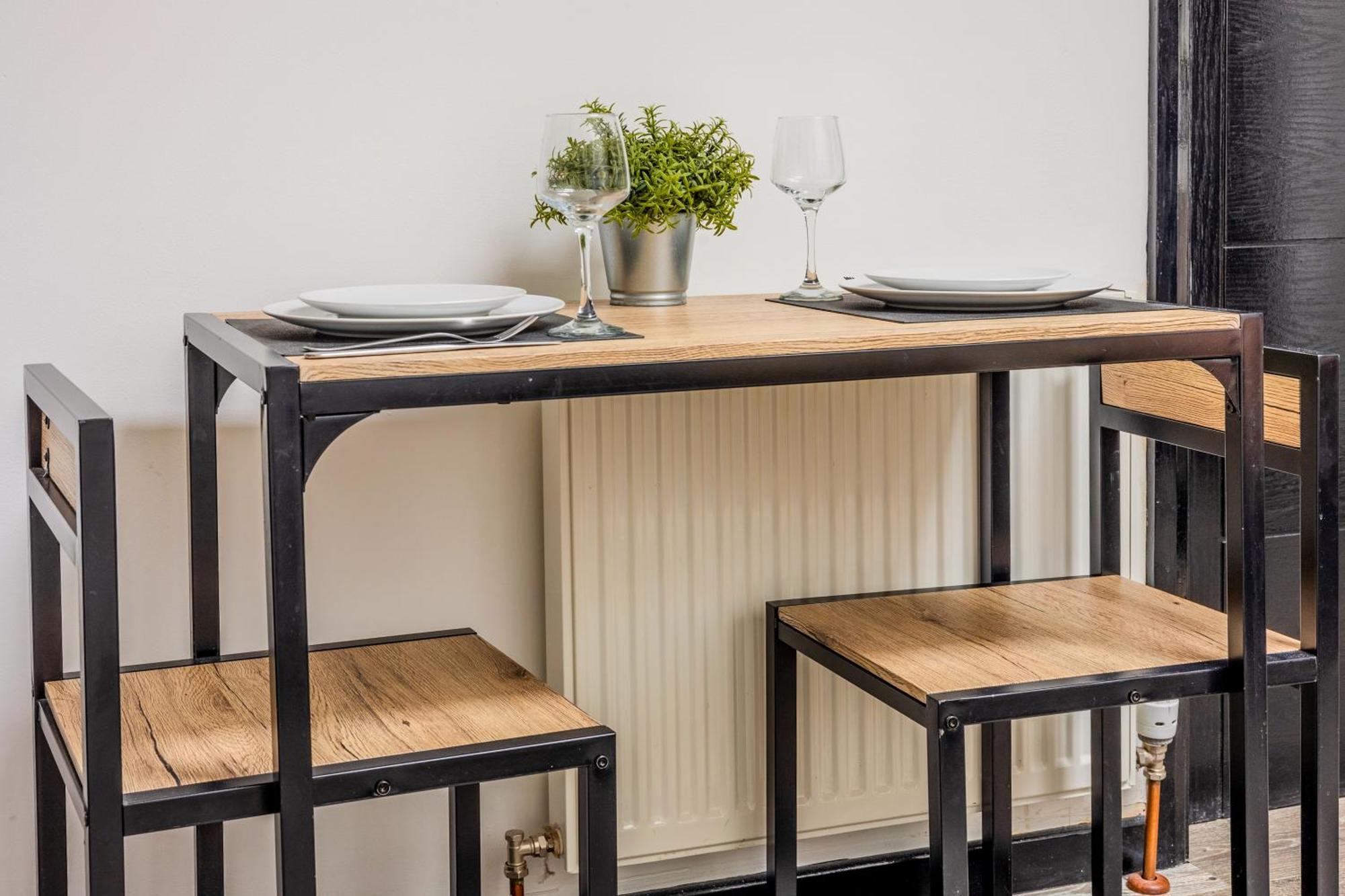 Langdon Apartments, Bouverie Place * London